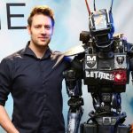 pose de robot tirador multijugador blomkamp