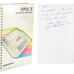 steve jobs firmó el manual de apple ii