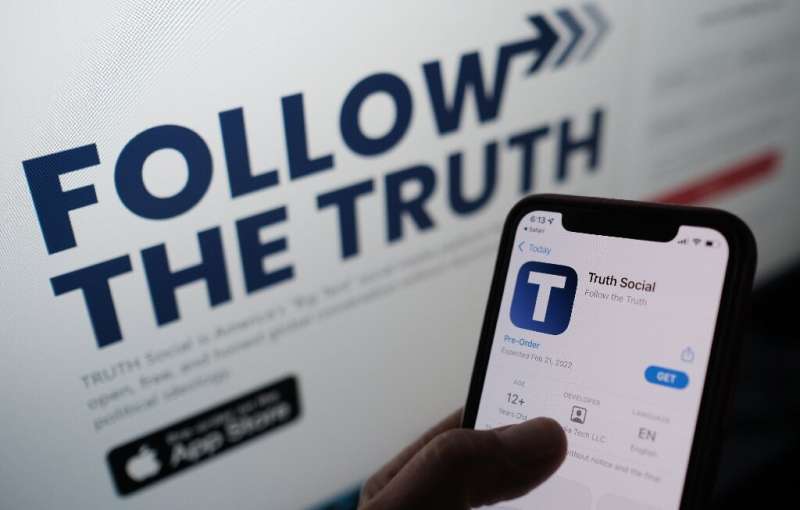 Se espera que la aplicación 'Truth Social' del ex presidente de los EE. UU., Donald Trump, esté disponible el 21 de febrero de 2022, según una lista