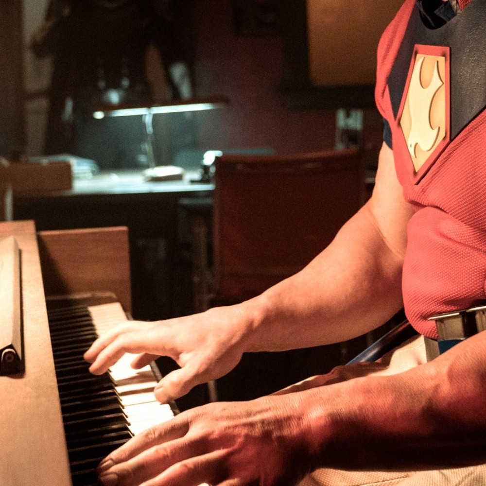 Peacemaker: James Gunn cuenta el momento que inspiró la escena de John Cena tocando el piano