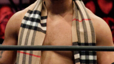 Lucha Libre22 Crt Newsp 1a