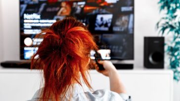 Quienes comparten cuentas de Netflix en EE. UU. no tendrán que pagar, por ahora