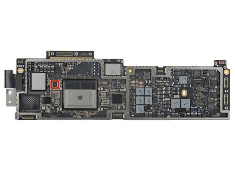 El desmontaje del MacBook Air M2 revela un sensor misterioso