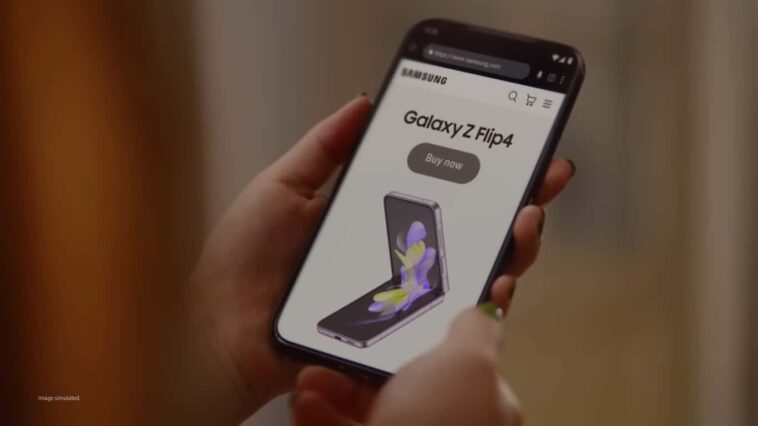 Samsung se burla del iPhone de Apple en el nuevo anuncio del Galaxy Z Flip 4
