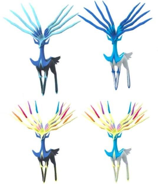 En el sentido de las agujas del reloj desde arriba a la izquierda: Xerneas en modo neutral no brillante, Xerneas en modo neutral brillante, Xerneas en modo activo brillante, Xerneas en modo activo no brillante en Pokemon Go