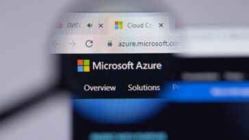 Nueva York, EE.UU. - 26 de abril de 2021: Primer plano del logotipo de Microsoft Azure en la página del sitio web, Editorial ilustrativa.