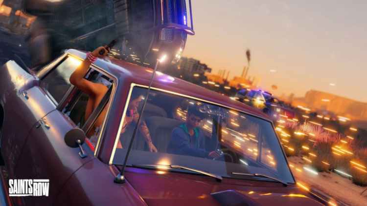 Persecución en coche con parche de Saints Row