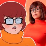 Khainsaw Cosplay en su versión llamativa de Vilma Dinkley de Scooby-Doo