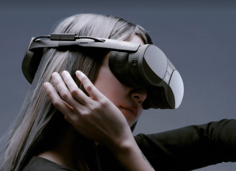 El director global de producto de HTC habla sobre la "carrera hacia el abismo" de la realidad virtual