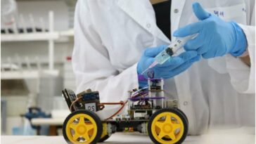 Un robot capaz de "oler" utilizando un sensor biológico