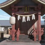 Como un santuario Dragon Ishin donde el propietario recibe los pagos de la casa