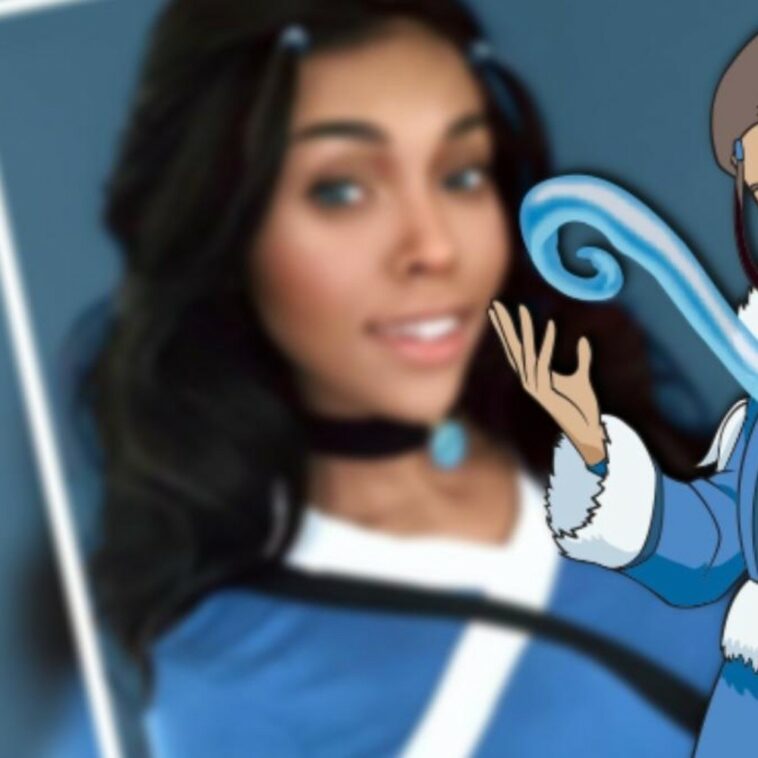 CutiePieSensei aprende el control del agua con cosplay de Katara de Avatar