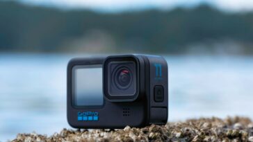 La cámara de acción GoPro Hero 11 Black resistente al agua tiene un descuento de $ 100