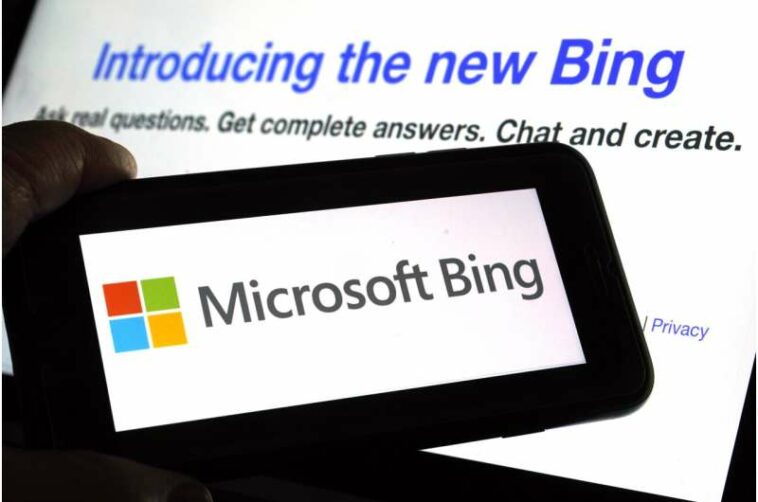 Microsoft trae el chatbot de Bing a los teléfonos después de frenar las peculiaridades