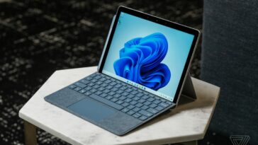 La mejor computadora portátil barata 2022: Microsoft Surface Go 3