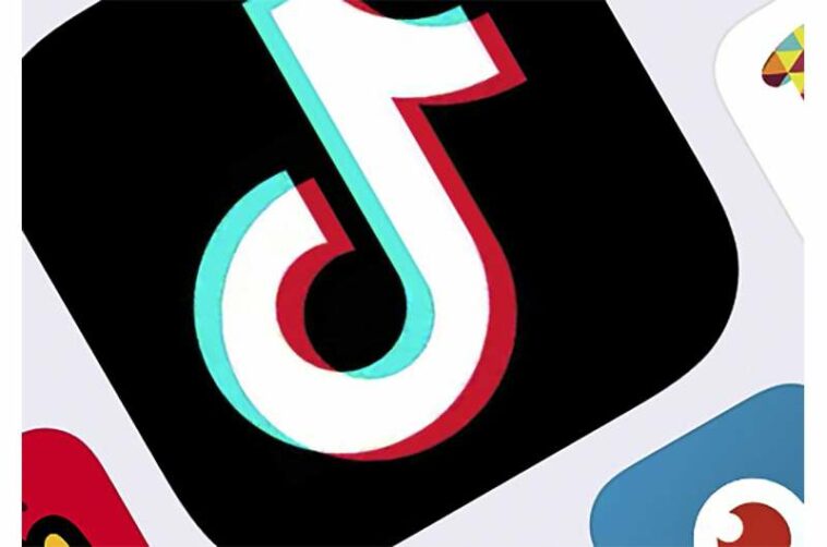 El ejecutivo despedido del propietario chino de TikTok dice que Beijing tuvo acceso a los datos de la aplicación en la demanda de rescisión