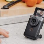 Canon se acerca sigilosamente a los vloggers con PowerShot V10