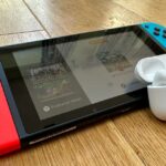Cómo emparejar AirPods con un Nintendo Switch (sin adaptador)