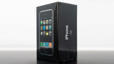 Un raro iPhone original de 4GB se vende por un récord de $190,000 en una subasta