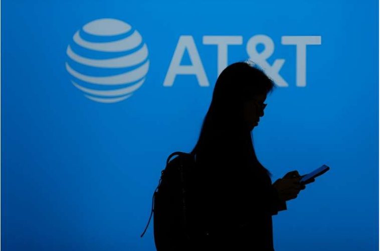 Según AT&T, los datos descargados por los piratas informáticos no incluían el contenido de llamadas y mensajes, ni información personal como nombres o números de seguridad social.