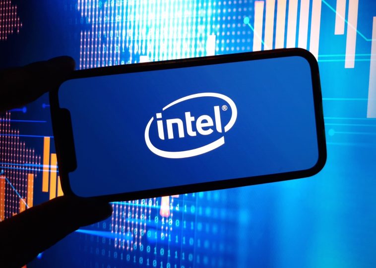 Qualcomm aparentemente quiere hacerse con Intel