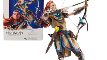 Las figuras de acción y los peluches de PlayStation alcanzan nuevos precios bajos: el peluche de Kratos tiene barba texturizada