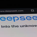 Deepseek golpeado por ciberataque y interrupción en medio de un gran éxito