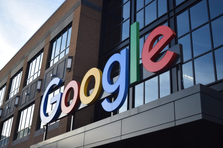 Google abre la puerta a las armas con IA, vigilancia