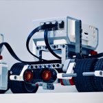 No, Apple y Meta no están haciendo robots humanoides