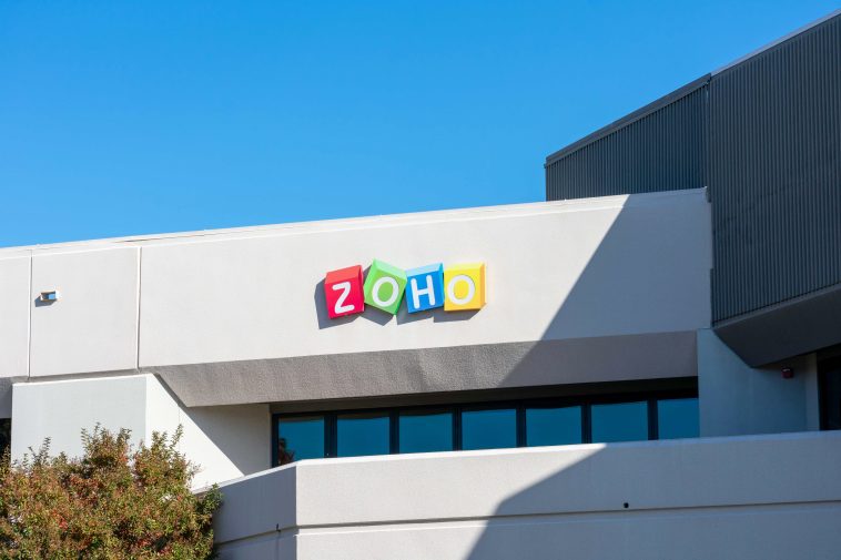 Zoho tiene como objetivo transformar la gestión de proyectos empresariales con una nueva plataforma DDPM con AI