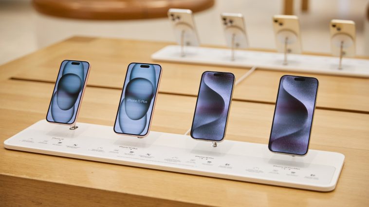 Apple voló 600 toneladas de iPhones desde la India a los Estados Unidos para evitar los aranceles de Trump