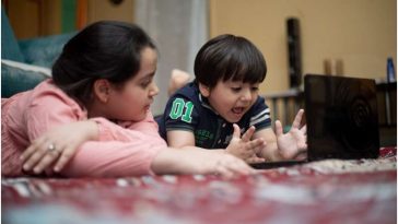 Niños en línea