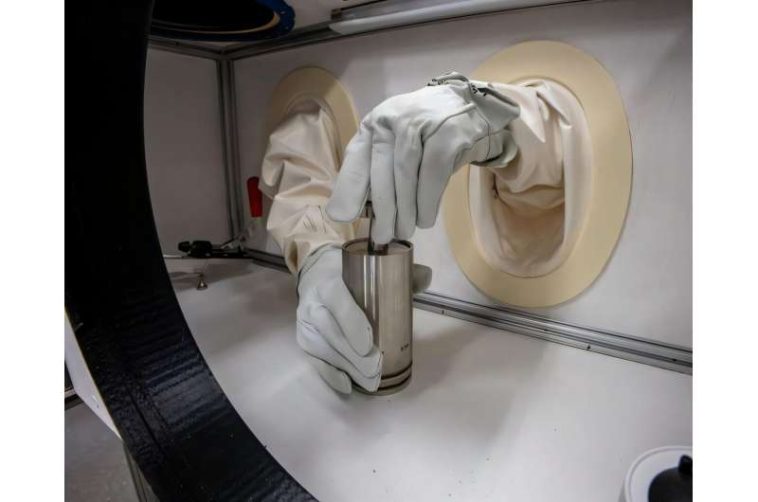 Los rastreadores inteligentes integrados fortalecen los envíos de material radiactivo