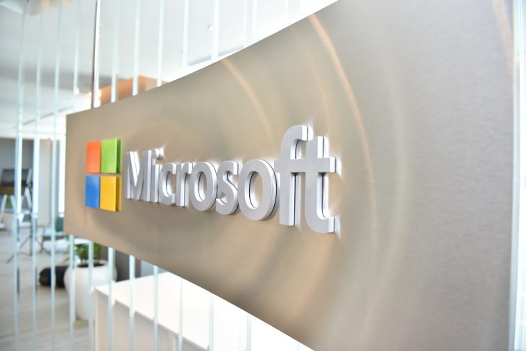 Microsoft insta a los usuarios de la oficina a actualizar a 365, o Face Doom