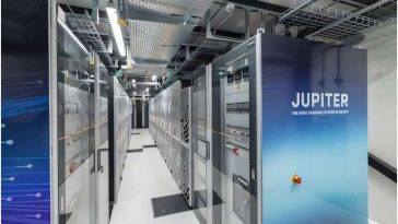 Las gotas de agua en pancada ayudan a lanzar la supercomputadora más rápida de Europa