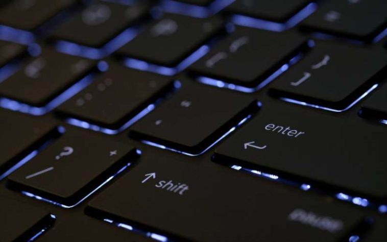 Los investigadores de seguridad esperan que el relleno de contraseñas con caracteres y números especiales pronto sea historia