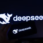 Deepseek de China lanza v3.1, elevando participaciones para la adopción de AI empresarial