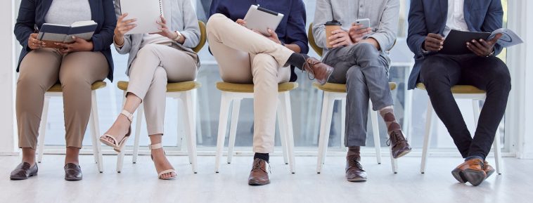 El empleo tecnológico se mantiene estable a medida que el crecimiento del empleo se ralentiza y aumenta los roles impulsados por la IA