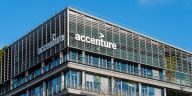Accenture quiere despedir a los empleados sin potencial de IA