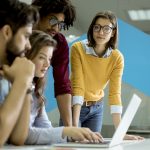 Cómo identificar nuevos roles laborales de IA