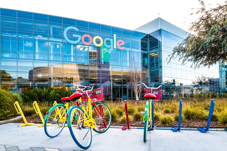Google golpeó con $ 806 millones en penalizaciones de las autoridades estadounidenses y francesas sobre cuestiones de privacidad
