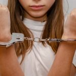 Preguntas y respuestas: Cómo AI está ayudando a un abogado a sacar a los niños de la cárcel más rápido