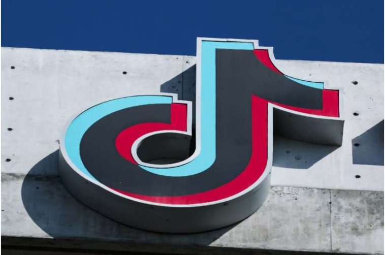 TikTok dijo que la inminente prohibición de las redes sociales en Australia podría obligar a los niños a ir a rincones más oscuros de Internet
