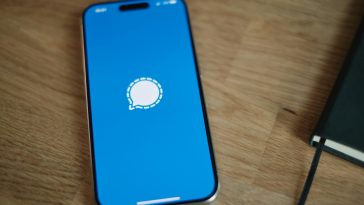 Signal: No nos queda más remedio que utilizar AWS