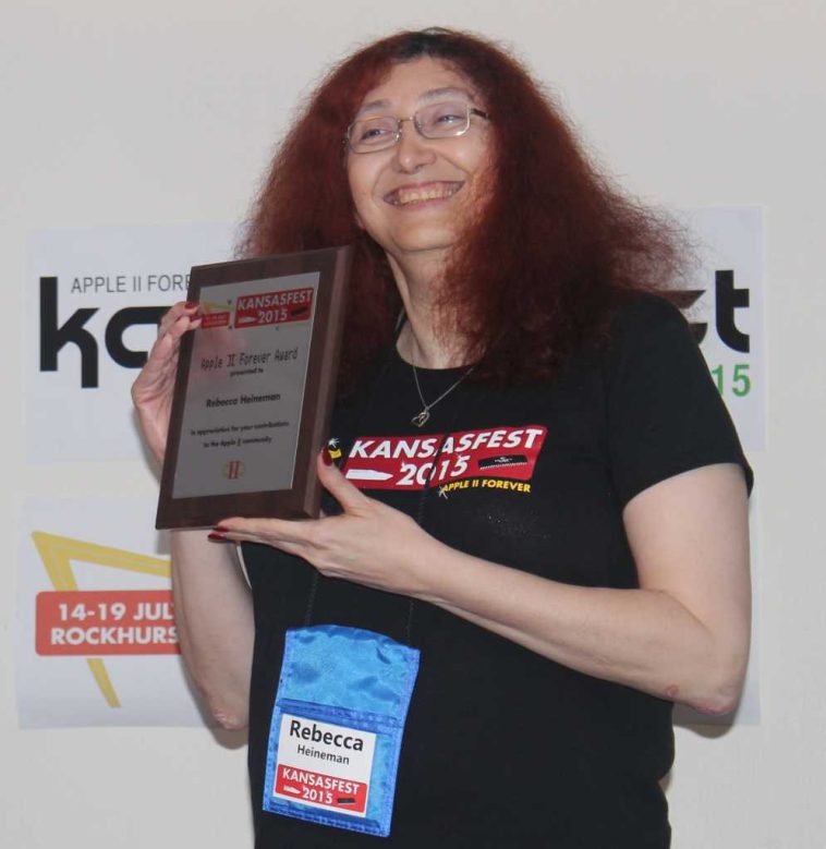 Foto de cabeza de Rebecca Heineman