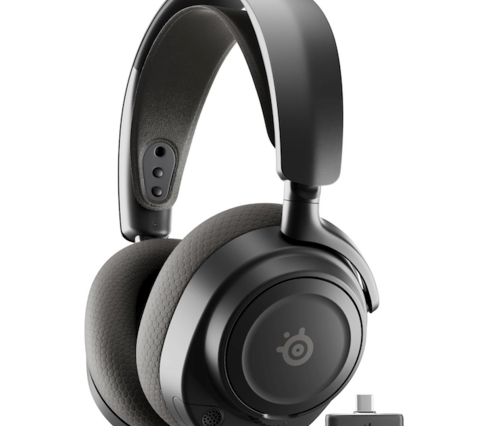 Auriculares para juegos SteelSeries Arctis Nova 7 Gen 2 a la venta al mejor precio hasta ahora