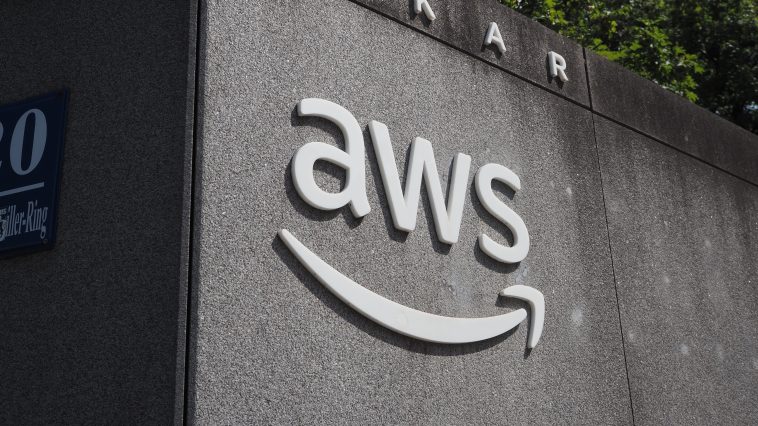 Amazon confirma 16.000 recortes de empleo, incluido AWS