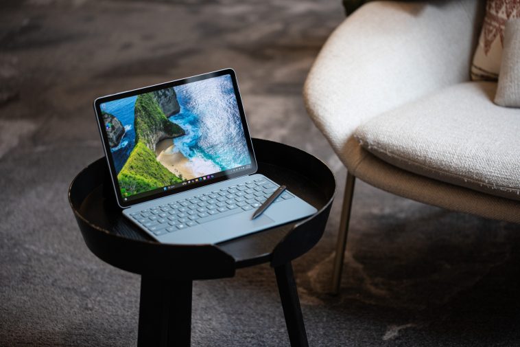 Dispositivo Surface Pro 12 de Microsoft.