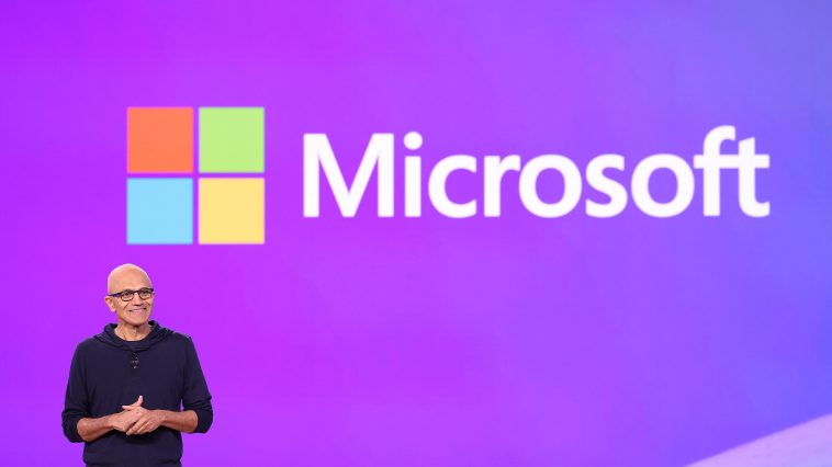 Nadella advierte sobre la burbuja de la IA a menos que más personas utilicen la tecnología