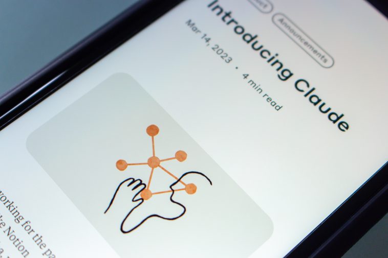 Anthropic dice no a los anuncios en los chats de Claude